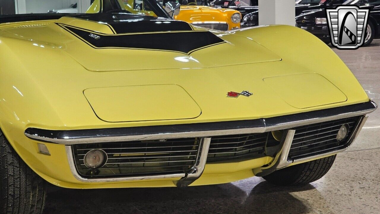 Chevrolet-Corvette-Coupe-1968-5