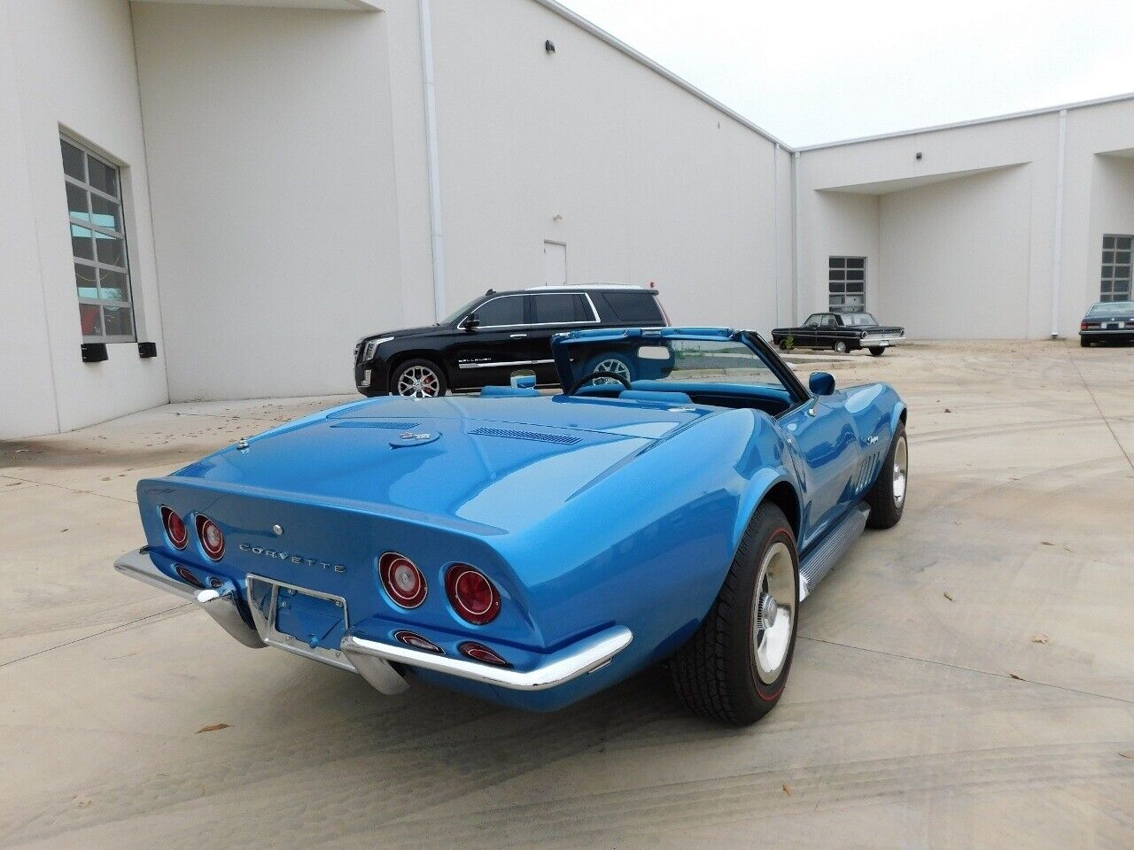 Chevrolet-Corvette-Coupe-1969-10