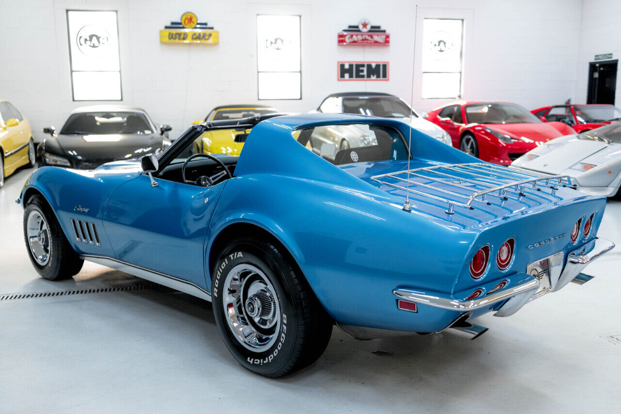 Chevrolet-Corvette-Coupe-1969-5