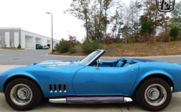 Chevrolet-Corvette-Coupe-1969-6