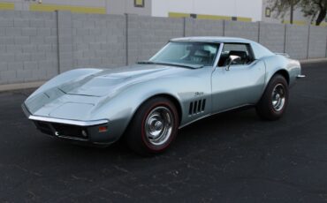 Chevrolet-Corvette-Coupe-1969-6