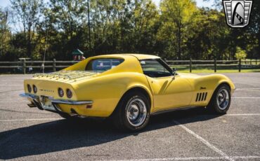 Chevrolet-Corvette-Coupe-1969-6