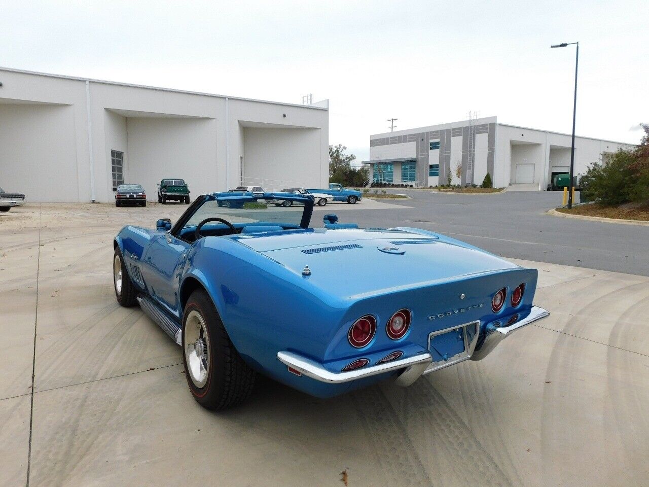 Chevrolet-Corvette-Coupe-1969-8