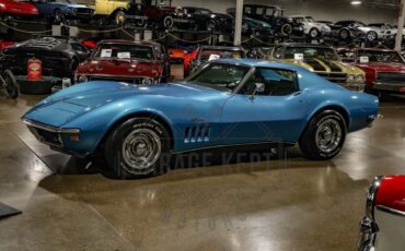 Chevrolet-Corvette-Coupe-1969-8