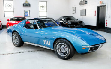 Chevrolet-Corvette-Coupe-1969-9