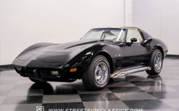 Chevrolet-Corvette-Coupe-1977-5