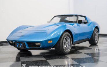 Chevrolet-Corvette-Coupe-1977-5