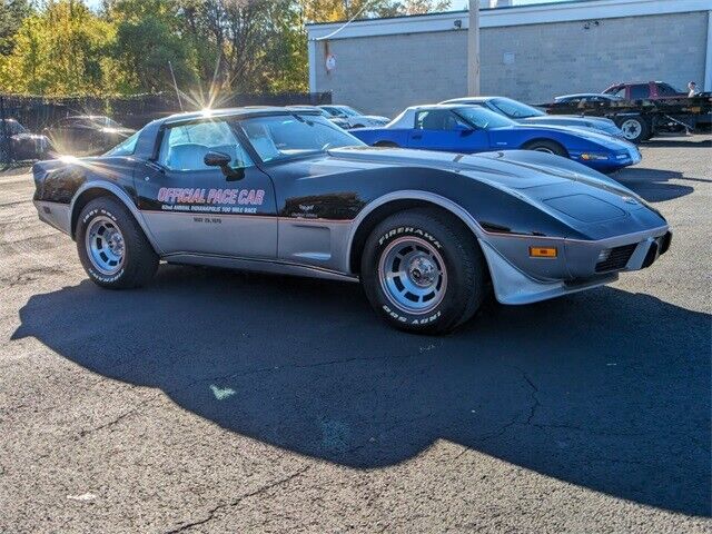 Chevrolet-Corvette-Coupe-1978-1