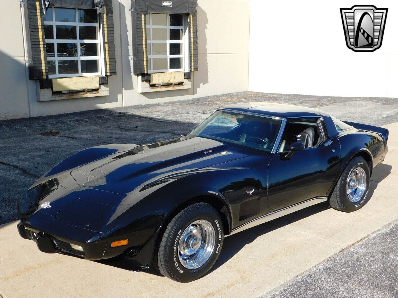 Chevrolet-Corvette-Coupe-1978-2