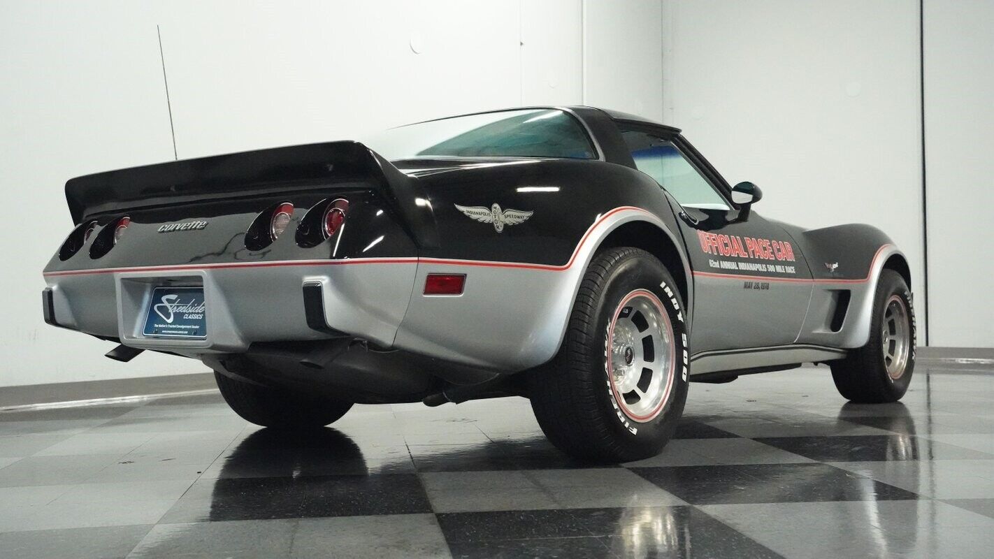 Chevrolet-Corvette-Coupe-1978-24