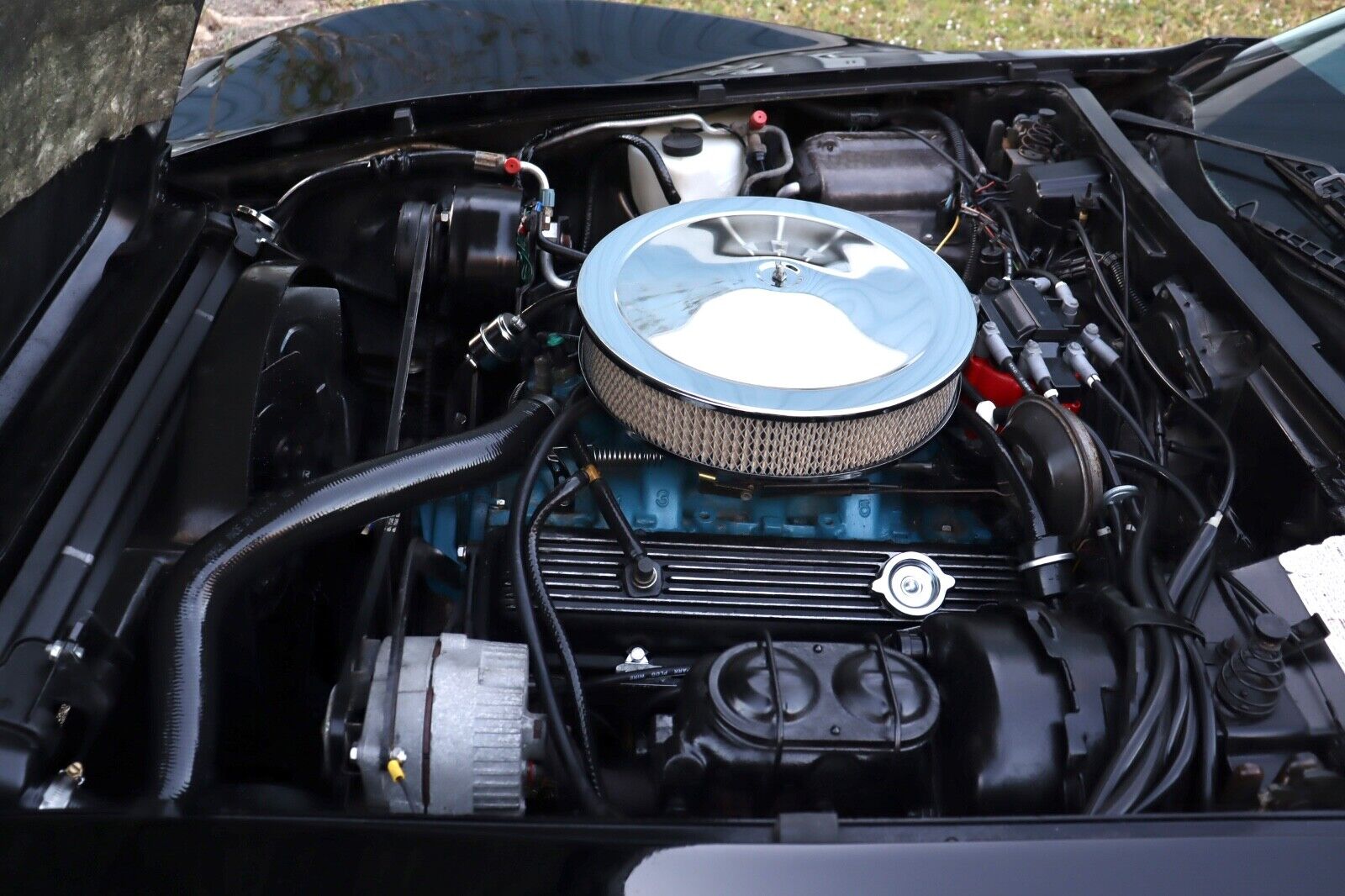 Chevrolet-Corvette-Coupe-1978-25