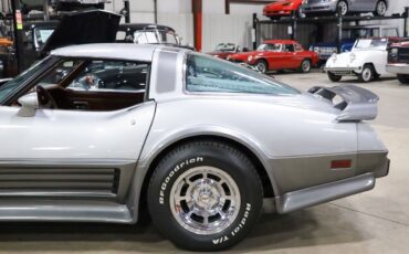 Chevrolet-Corvette-Coupe-1978-4