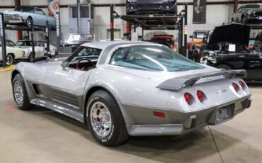 Chevrolet-Corvette-Coupe-1978-5