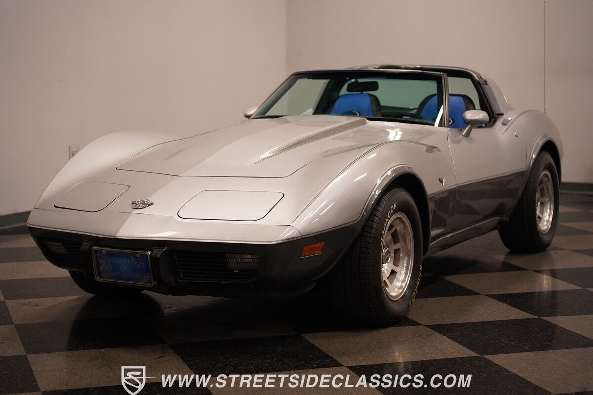 Chevrolet-Corvette-Coupe-1978-6