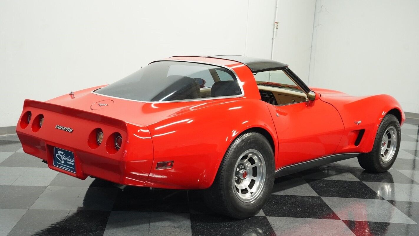 Chevrolet-Corvette-Coupe-1979-11