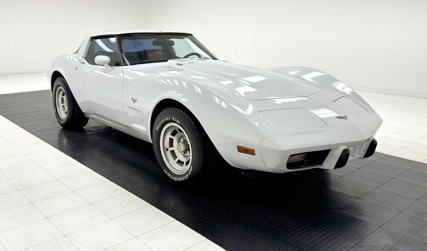 Chevrolet-Corvette-Coupe-1979-6