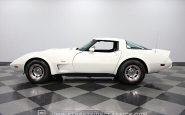 Chevrolet-Corvette-Coupe-1979-7