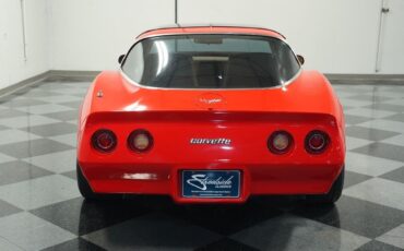 Chevrolet-Corvette-Coupe-1979-9