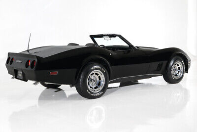 Chevrolet-Corvette-Coupe-1981-4