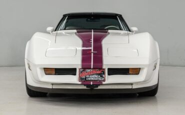 Chevrolet-Corvette-Coupe-1982-4