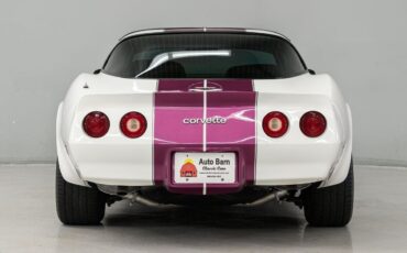 Chevrolet-Corvette-Coupe-1982-5