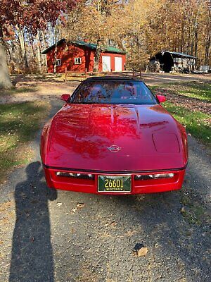 Chevrolet-Corvette-Coupe-1986-2