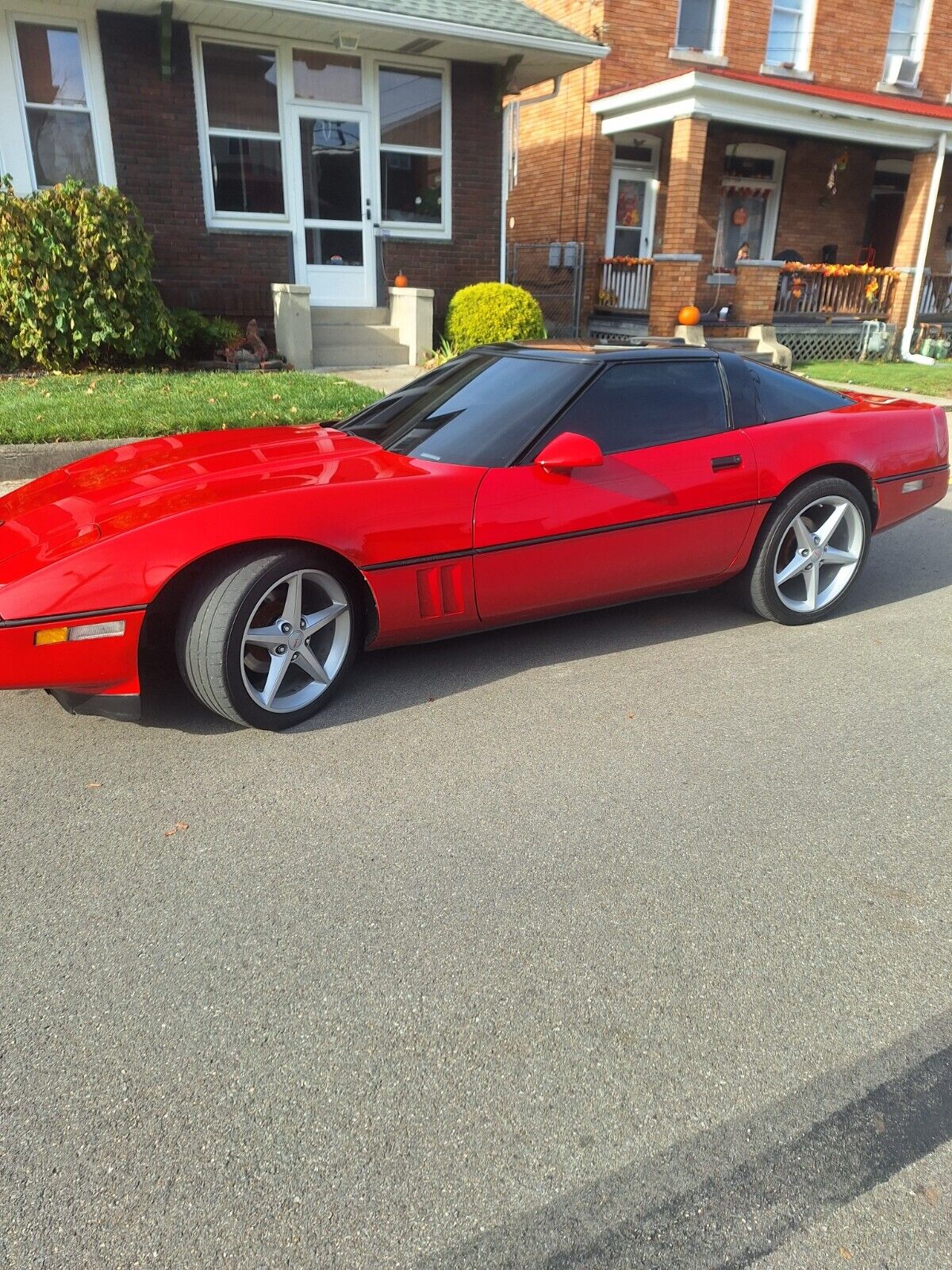 Chevrolet-Corvette-Coupe-1986-2