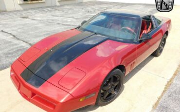 Chevrolet-Corvette-Coupe-1988-2