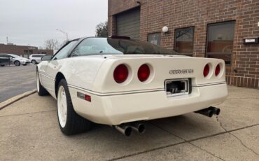 Chevrolet-Corvette-Coupe-1988-4