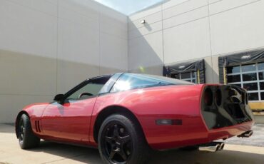 Chevrolet-Corvette-Coupe-1988-6