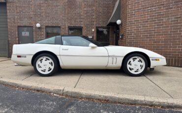 Chevrolet-Corvette-Coupe-1988-7