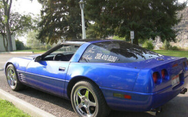 Chevrolet-Corvette-Coupe-1989-3