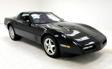 Chevrolet-Corvette-Coupe-1990-6