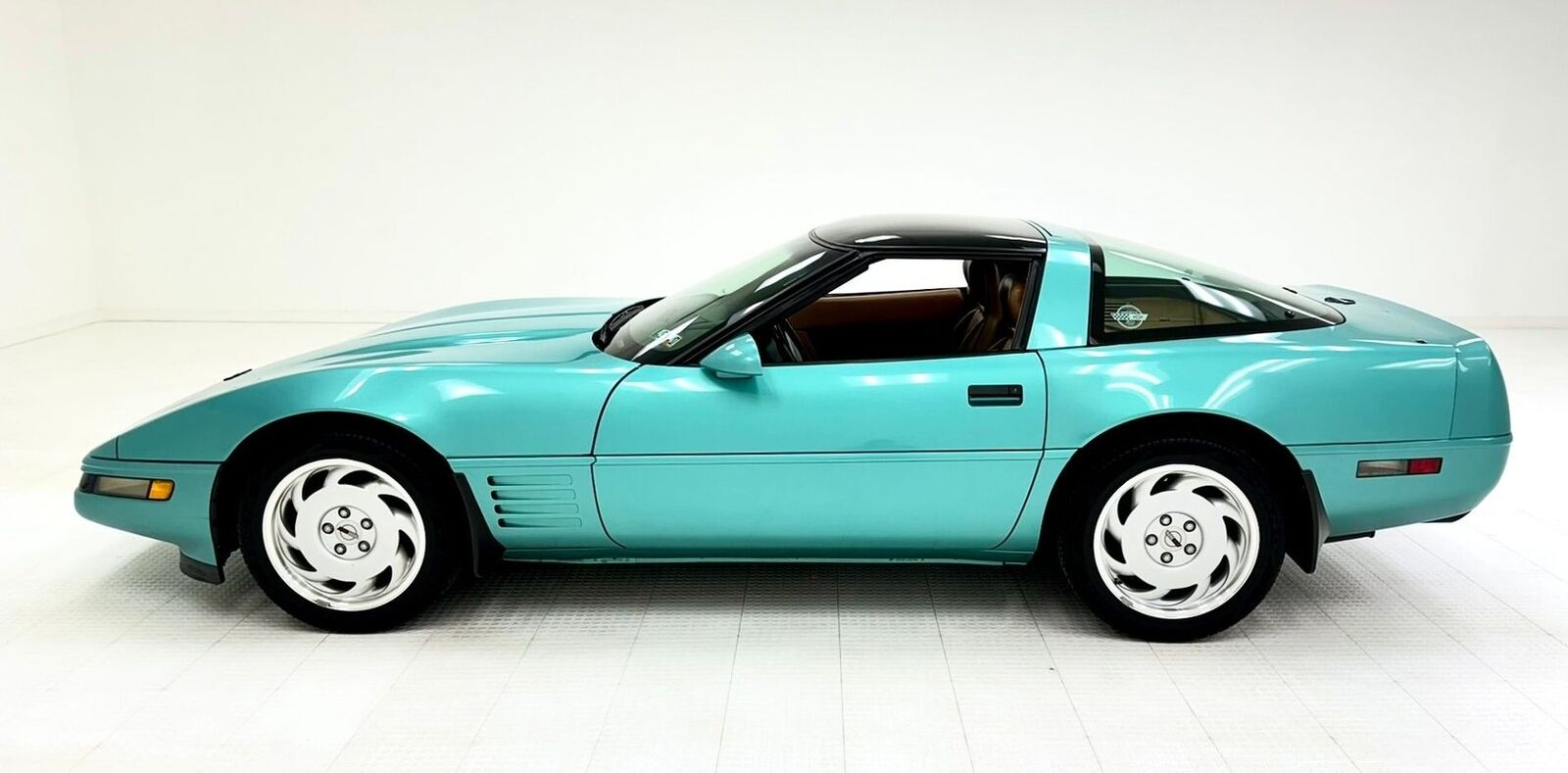 Chevrolet-Corvette-Coupe-1991-1