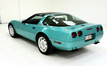 Chevrolet-Corvette-Coupe-1991-2