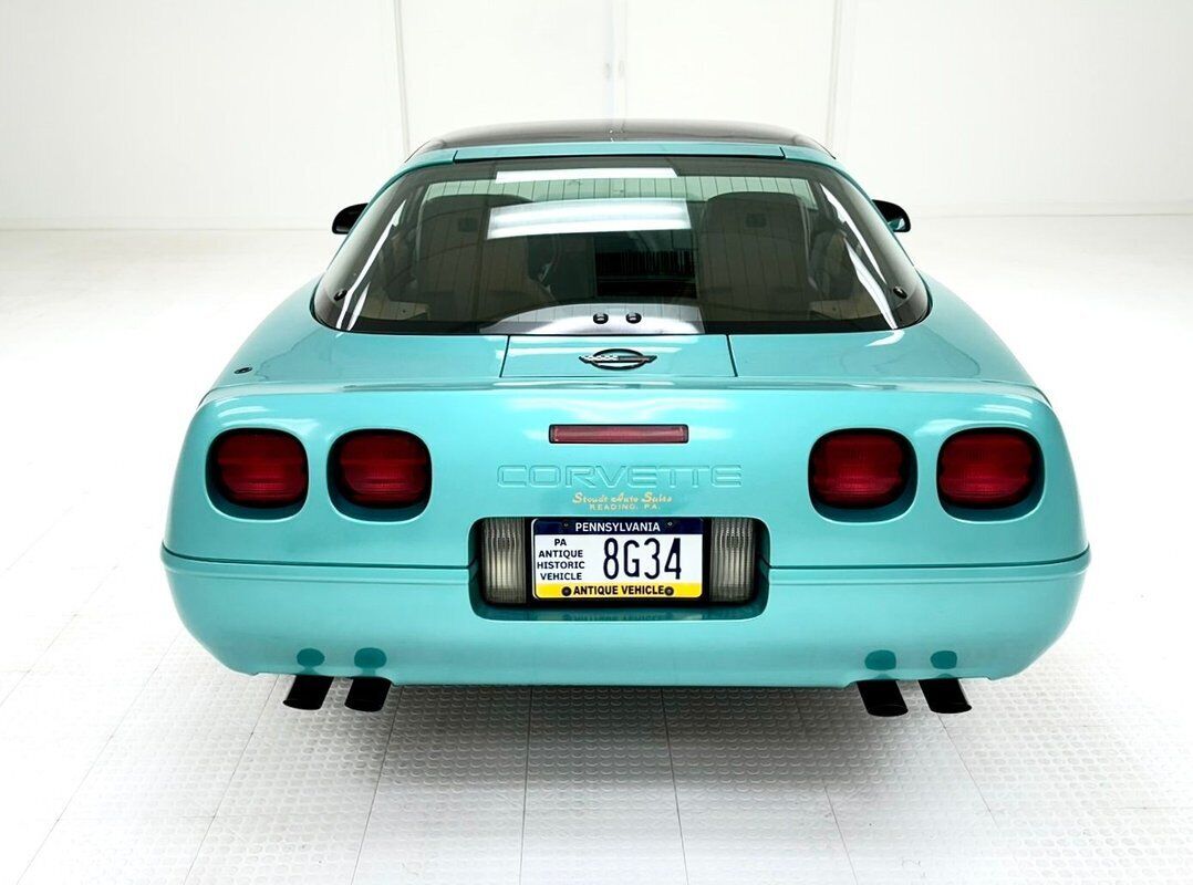 Chevrolet-Corvette-Coupe-1991-3