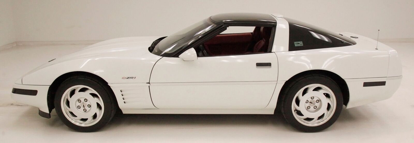 Chevrolet-Corvette-Coupe-1992-1