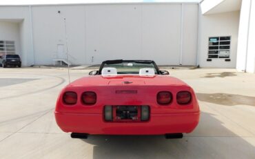 Chevrolet-Corvette-Coupe-1992-9