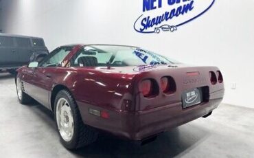 Chevrolet-Corvette-Coupe-1993-14