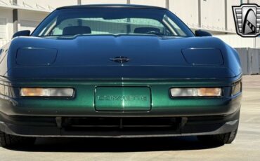 Chevrolet-Corvette-Coupe-1993-2