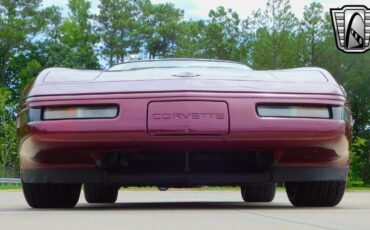 Chevrolet-Corvette-Coupe-1993-2