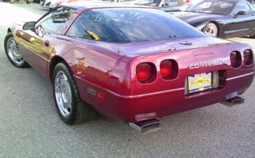 Chevrolet-Corvette-Coupe-1993-4