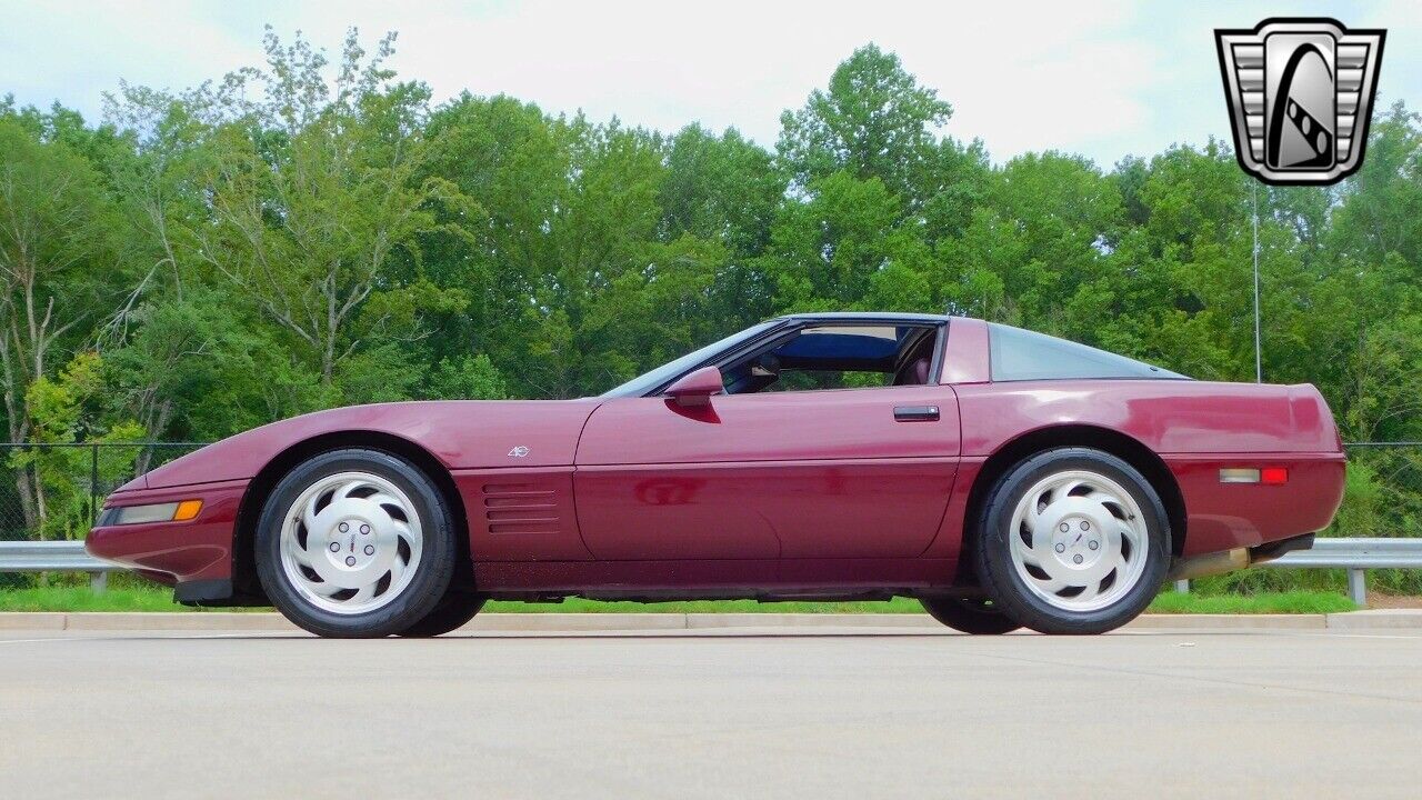 Chevrolet-Corvette-Coupe-1993-4