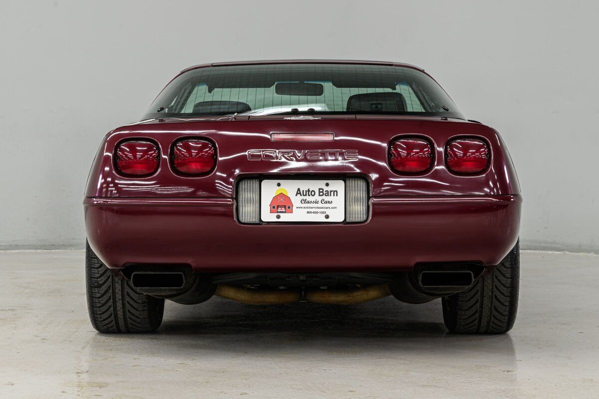 Chevrolet-Corvette-Coupe-1993-5