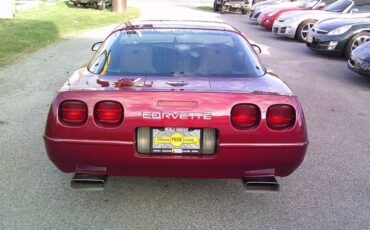 Chevrolet-Corvette-Coupe-1993-6