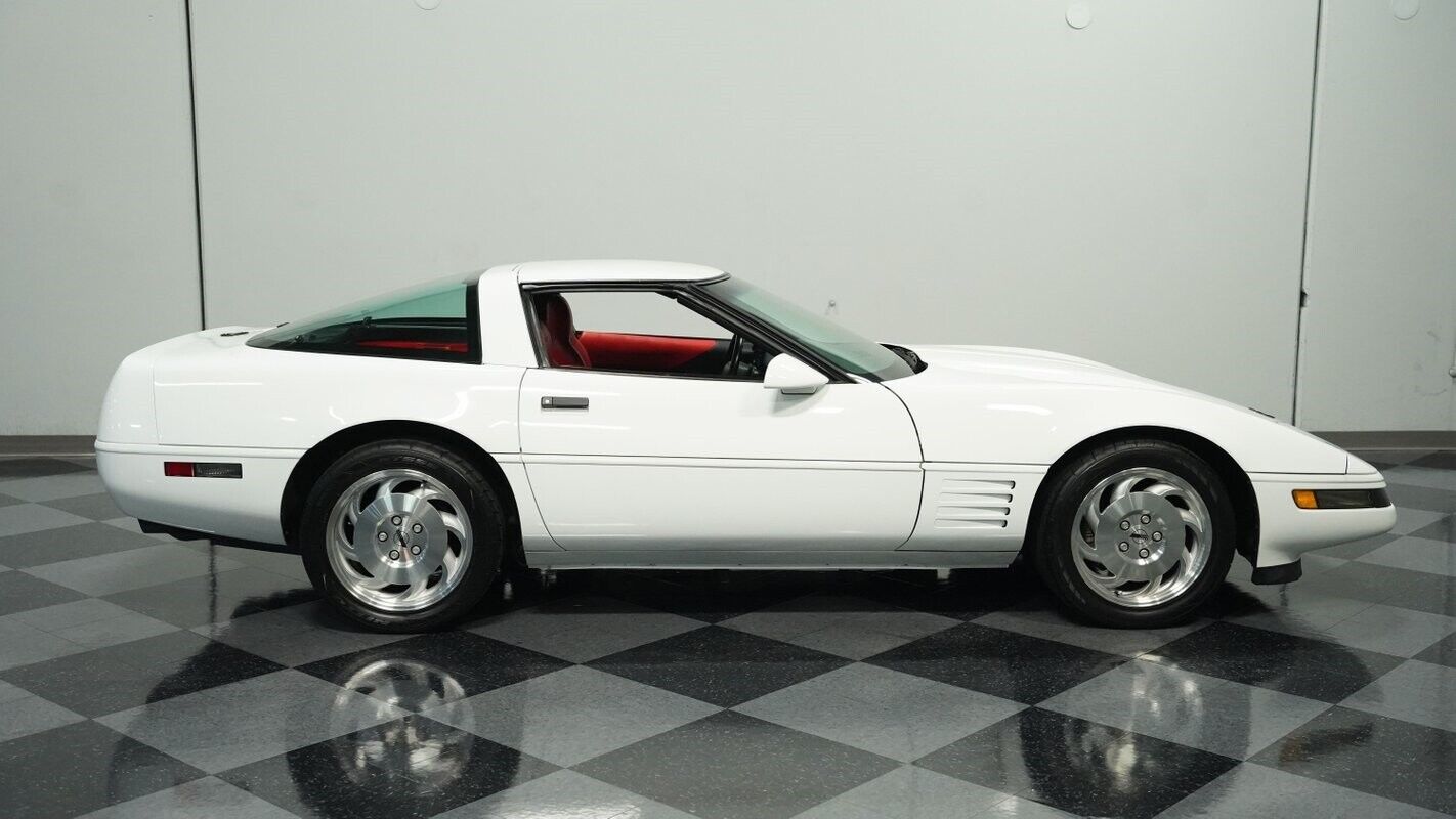 Chevrolet-Corvette-Coupe-1994-11