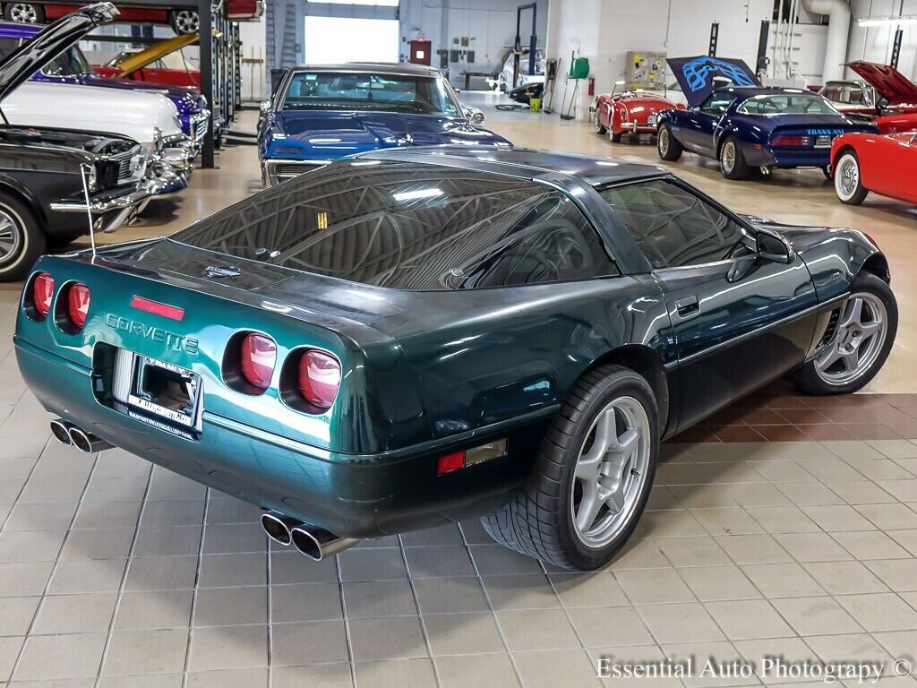 Chevrolet-Corvette-Coupe-1995-10