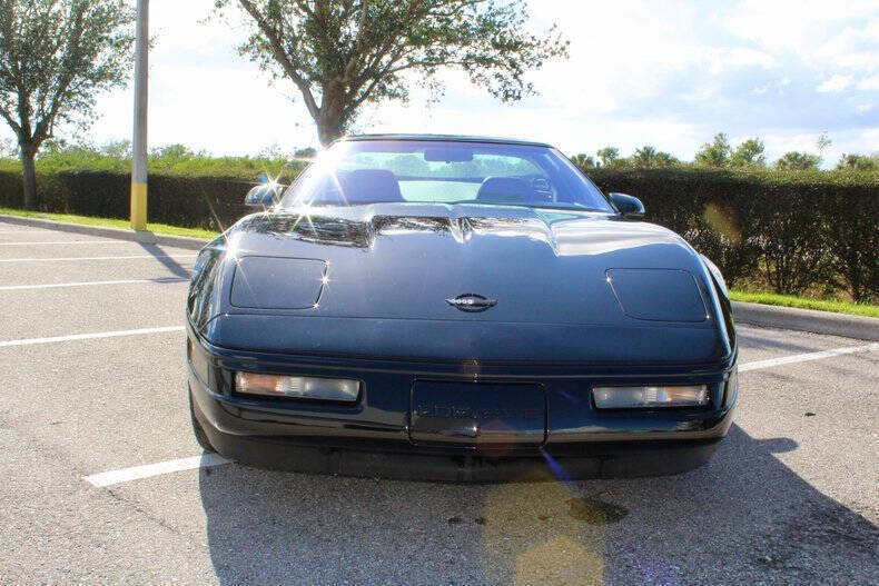 Chevrolet-Corvette-Coupe-1995-5