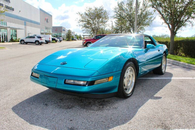 Chevrolet-Corvette-Coupe-1995-7