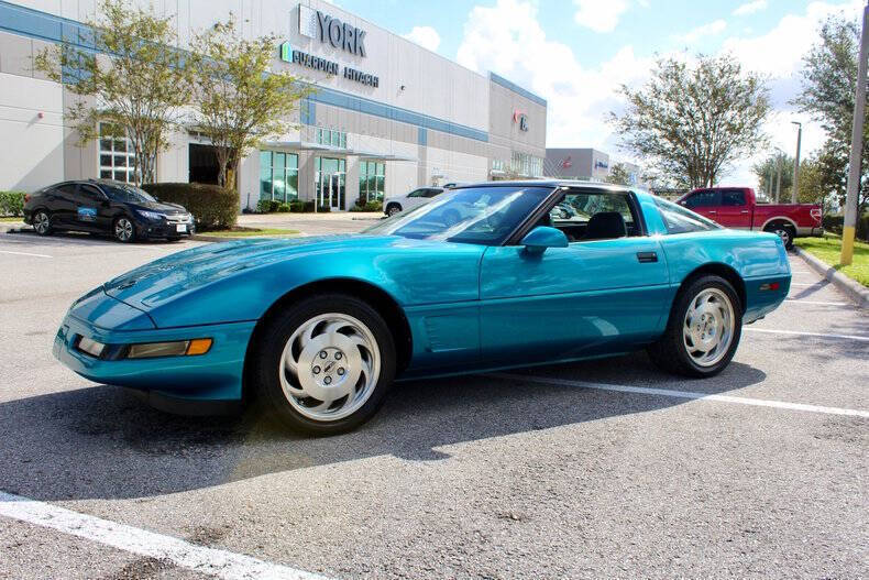 Chevrolet-Corvette-Coupe-1995-8